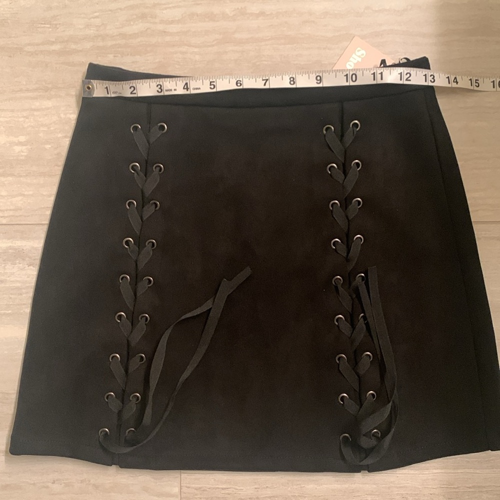 Showpo INSIDE VOICES SKIRT IN BLACK SUEDETTE - Picture 9 of 10